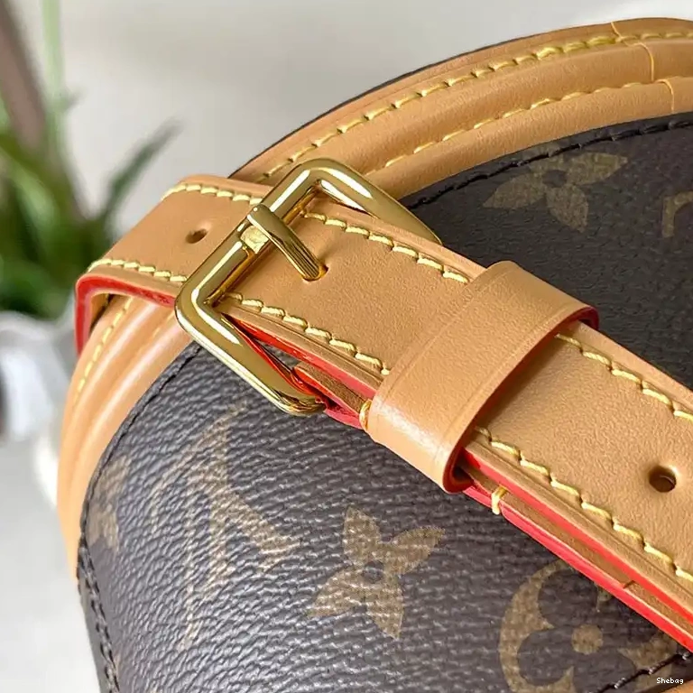 LV 2409YA0097 Bags 0630
